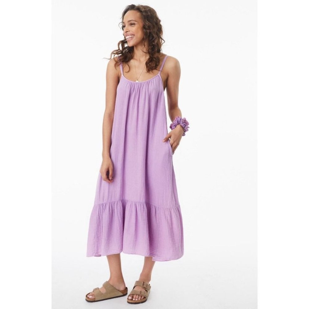 XiRENA Kellyn Dress Lilac